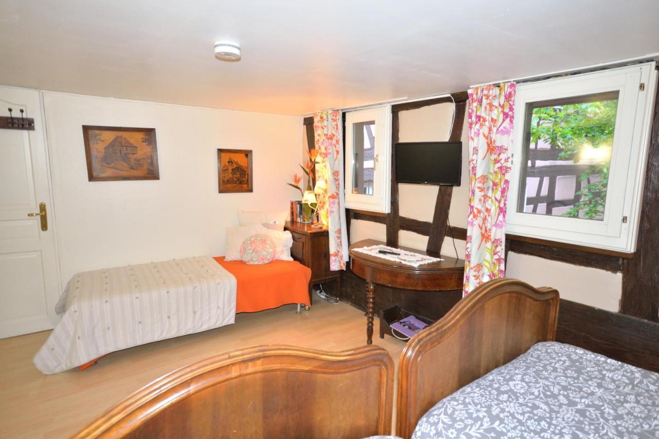 CHEZ MYRIAM Bed&Breakfast chez le VIGNERON Colmar Extérieur photo