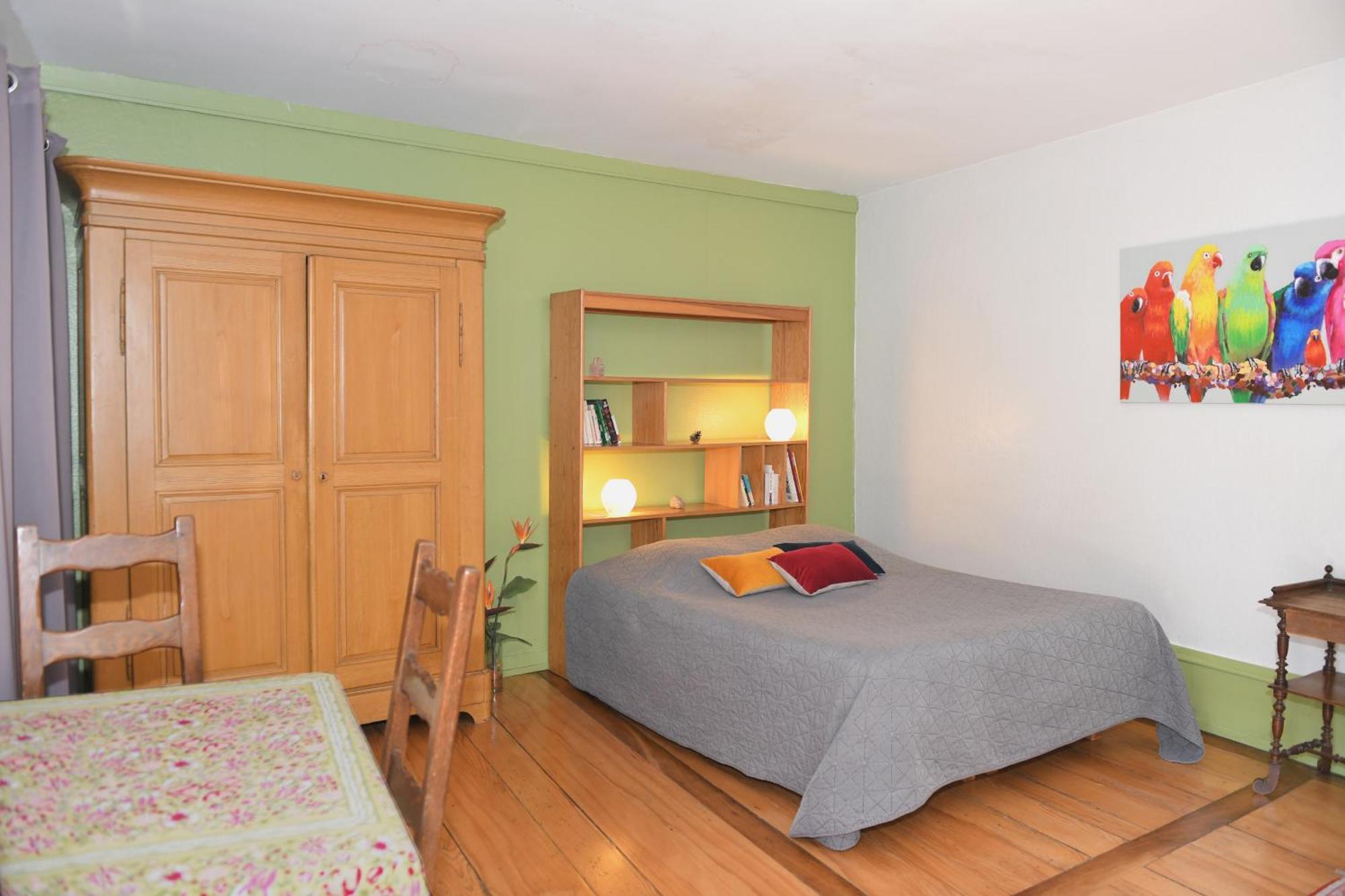 CHEZ MYRIAM Bed&Breakfast chez le VIGNERON Colmar Chambre photo