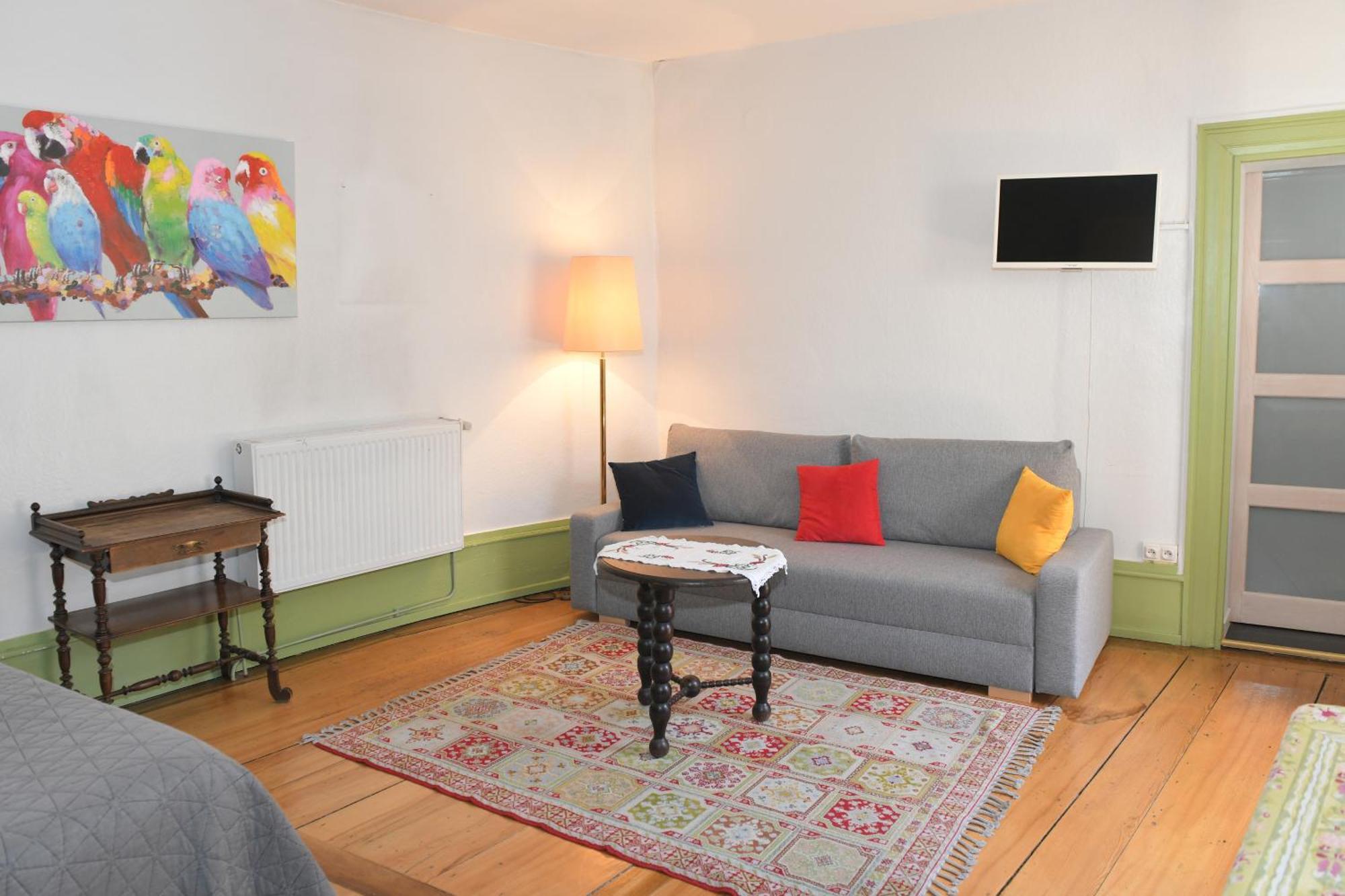 CHEZ MYRIAM Bed&Breakfast chez le VIGNERON Colmar Chambre photo